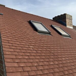 Roofing work covering tile, slate, felt, and flat roofs by Arkview